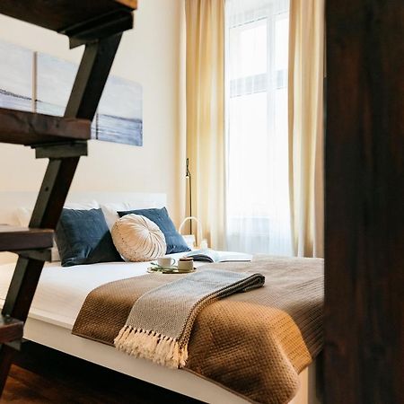 Honey Apartment - Loftaffair Красков Екстериор снимка